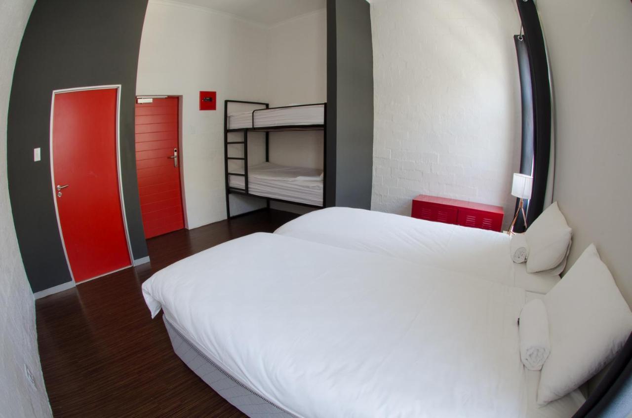 91 Loop Boutique Hostel