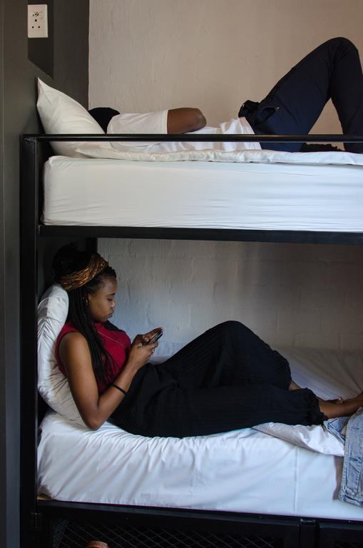 91 Loop Boutique Hostel