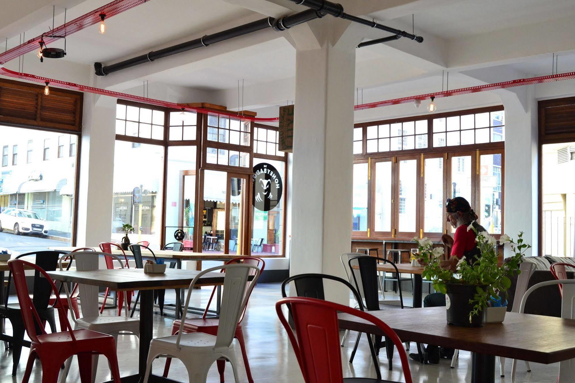 91 Loop Boutique Hostel *